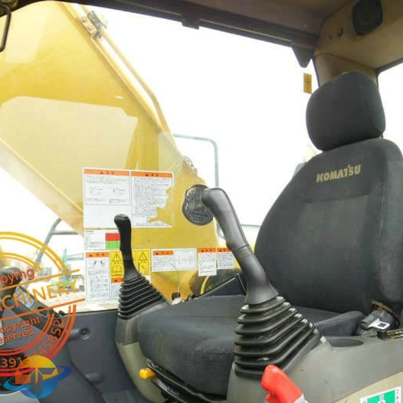 Komatsu PC200-8N1 Excavator